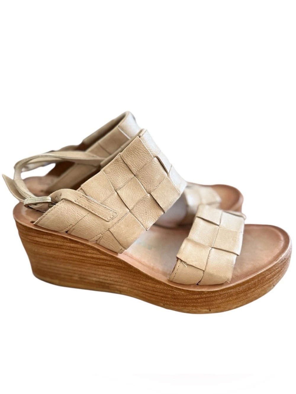 A.S.98 Beige Nasser Woven Leather Platform Strappy Sandals in Dust Color, Size 9